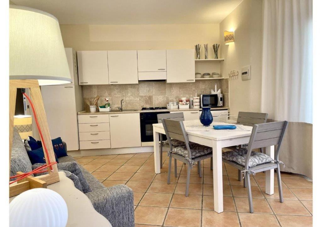 Апартаменты Le Residenze Sul Mare B6 Порто-Оттиолу Экстерьер фото