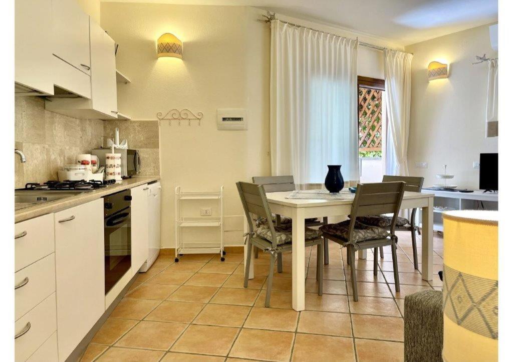 Апартаменты Le Residenze Sul Mare B6 Порто-Оттиолу Экстерьер фото